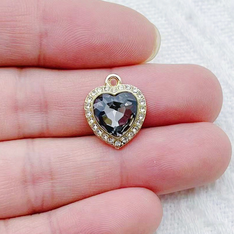 Pendentif en forme de cœur inc - Jewelry Making Pendants avis et prix