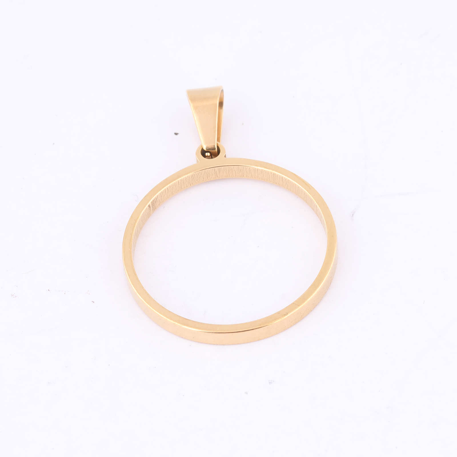 Breloques Rondes Ouvertes en A - Jewelry Making With Resin avis et prix